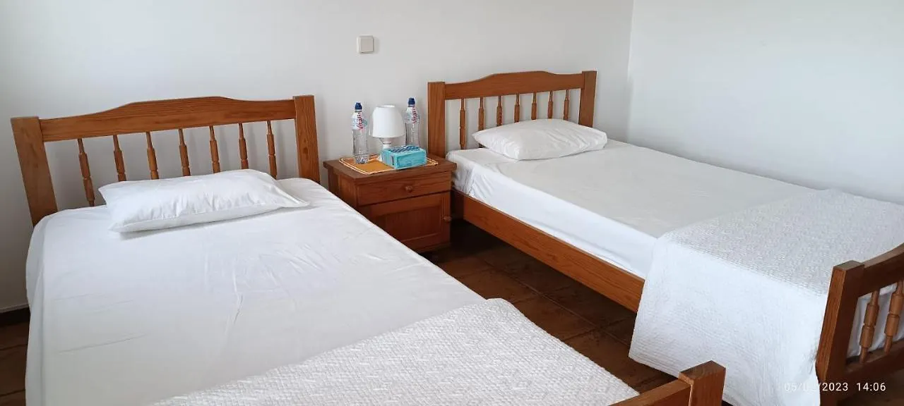 Shared Apartments In Albufeira Olhos de Agua  Portugal